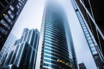 30年社保退休金一个月能领多少？